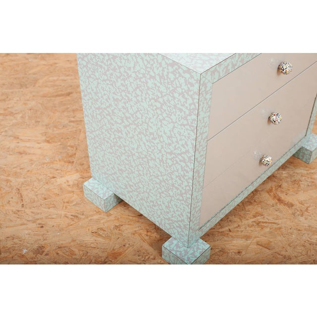 Cabinet in Chipboard Coated with Synthetic Resin and Lockable Drawers in Grey Fronts, 1980s For Sale - Image 10 of 13