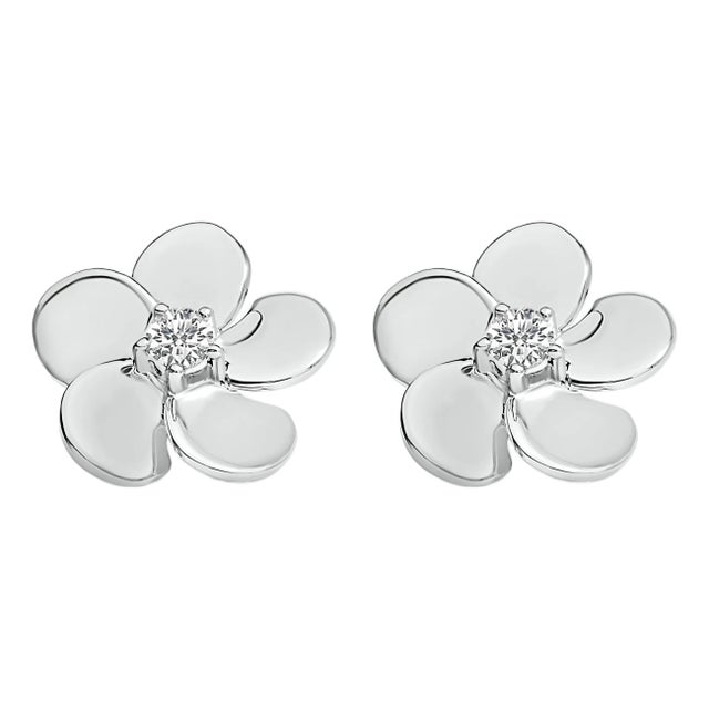 10K White Gold 1/3 Cttw Lab Grown Diamond Flower Petal Stud Earrings For Sale