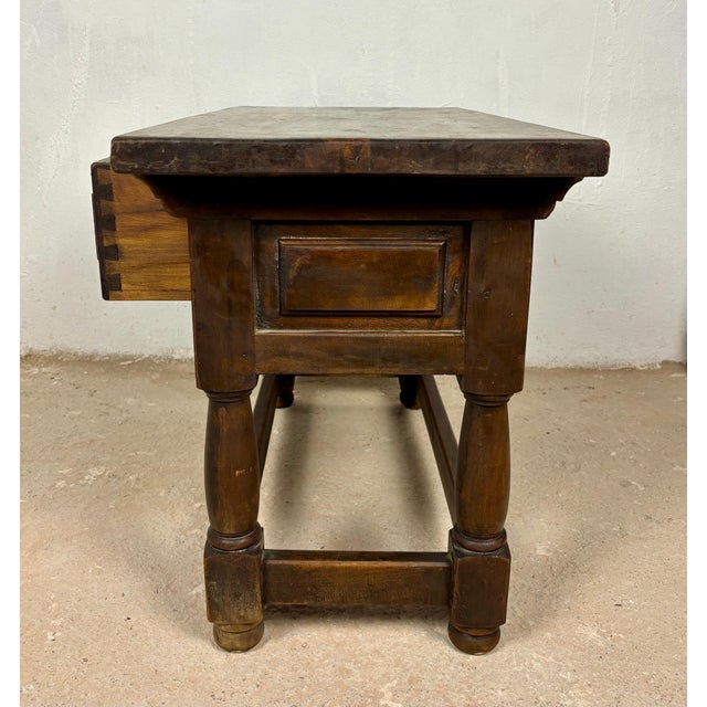 Pair of Early 20th Century Spanish Rustic Oak Side Tables with Drawers, 1900s For Sale - Image 12 of 12