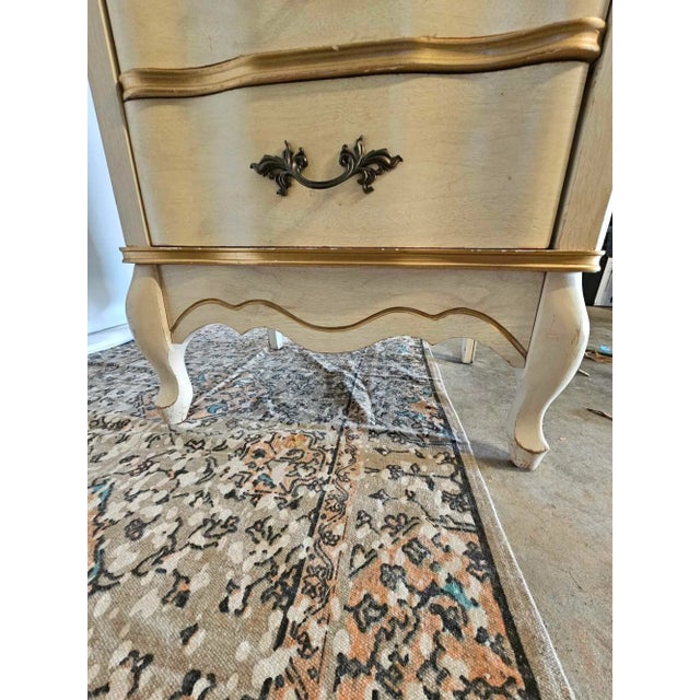 Wood Late 20th Century Dixie Furniture French Provincial Style Walnut 6 Drawer Lingerie Chest For Sale - Image 7 of 8