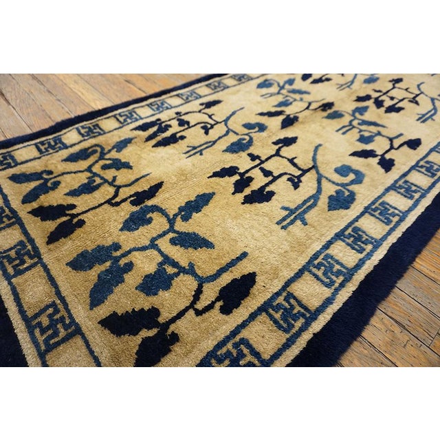 1930s Beige Foliate Modern Antique Chinese Peking Rug Runner 2' 8" X 11' 6" Knotted Wool Carpet For Sale - Image 4 of 9