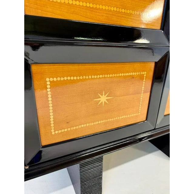 Beige Art Deco Cherrywood and Maple Cabinet by Osvaldo Borsani, 1940s For Sale - Image 8 of 11