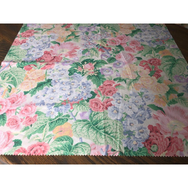 Vintage cotton chintz fabric from P Kaufmann It is a beautiful cotton fabric with a multicolored chintz flower pattern....