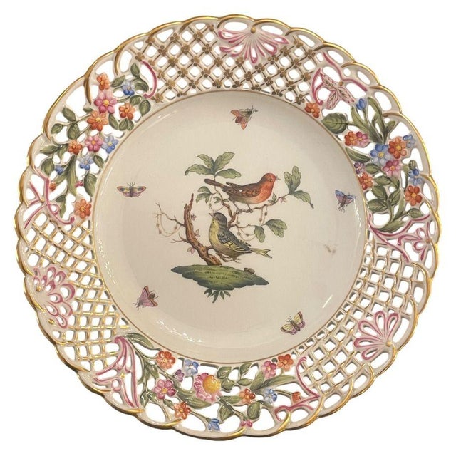 Herend Four Herend Porcelain Reticulated Dessert Plates. Hungary, Mid-20th Century. For Sale - Image 4 of 13