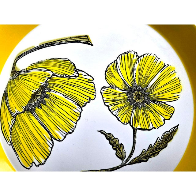 1970s Mikasa Duplex Duet Yellow Poppy Chop Plate Designed by Ben Seibel For Sale In Miami - Image 6 of 13