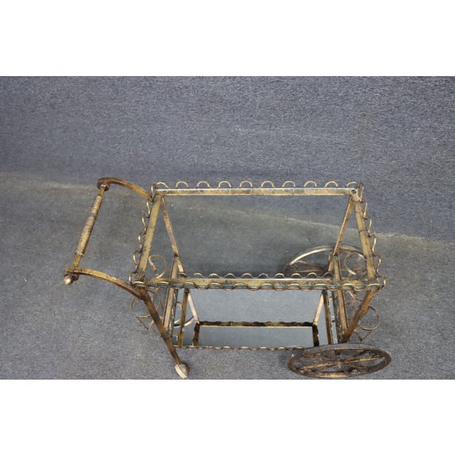 Hollywood Regency Gold-Finished Iron Bar Cart For Sale In Philadelphia - Image 6 of 10