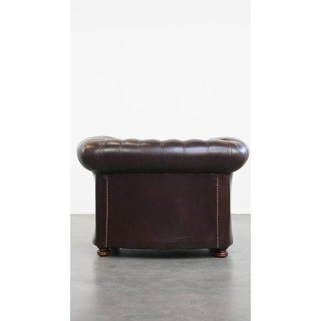 English Cowhide Chesterfield Armchair For Sale - Image 4 of 15