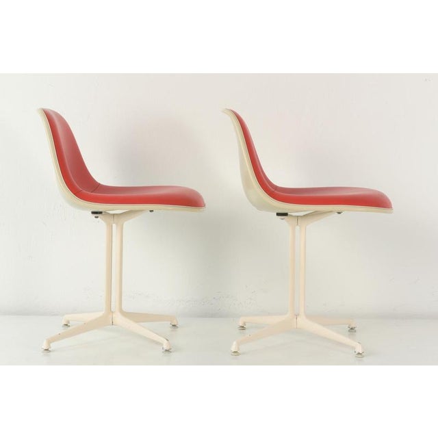 One Chair by Charles & Ray Eames, 1965 For Sale - Image 5 of 11