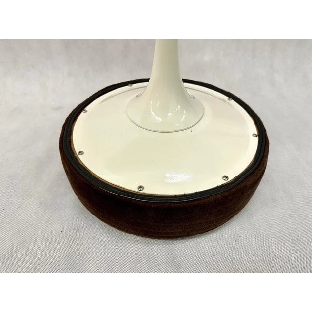 Mid-Century Modern Tulip Stool by Ero Saarinen for Knoll International, 1960s For Sale - Image 3 of 8