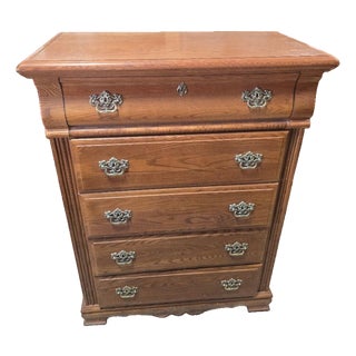 Vintage Vaughan-Bassett Oak Five-Drawer Highboy Chest For Sale