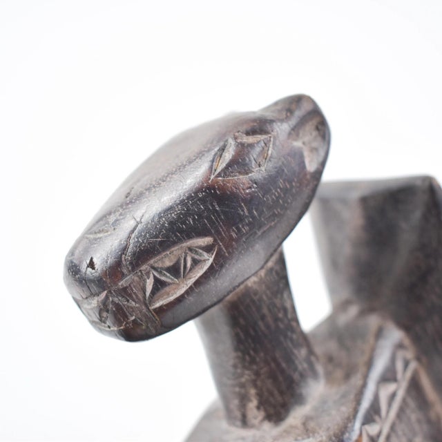 Dark Gray Early 20th Century Baule Headrest Côte d'Ivoire For Sale - Image 8 of 12