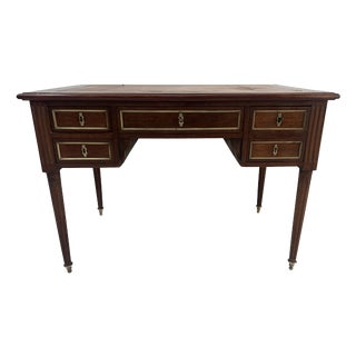 20th Century Louis XVI Mahogany and Mahogany Veneer Desk For Sale