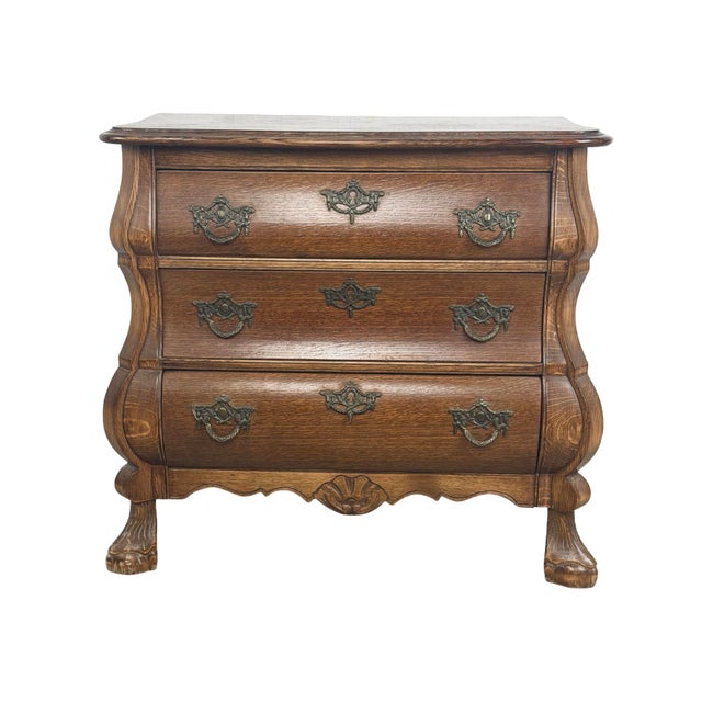 Early 20th Century Vintage Dutch Baroque Revival Oak Bombé Three-Drawer Chest With Paw Feet For Sale - Image 5 of 18
