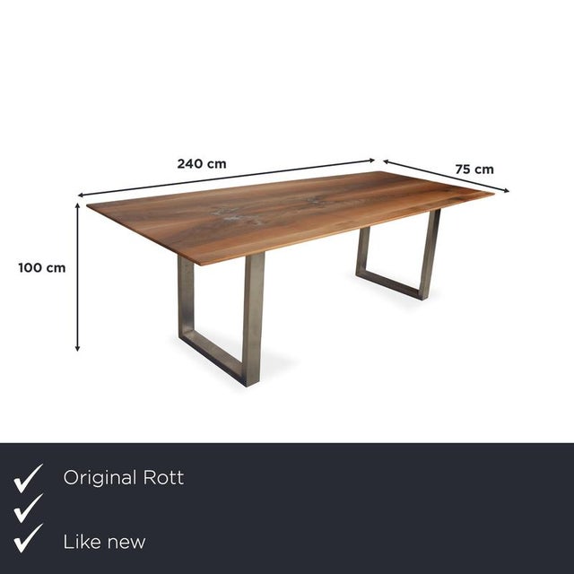 with this dining table from Rott Woodart, you'll bring a real eye-catcher into your dining room. The striking solid wood...