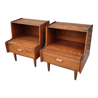 Vintage Mid Century Modern Conant Ball Nightstands - a Pair For Sale
