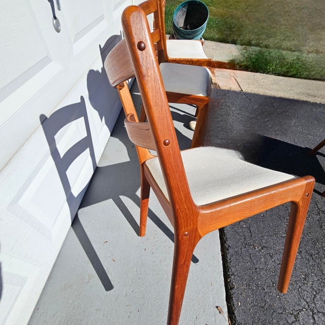 Set of 4 Late 20th Century Mid-Century Modern Chairs For Sale - Image 12 of 17