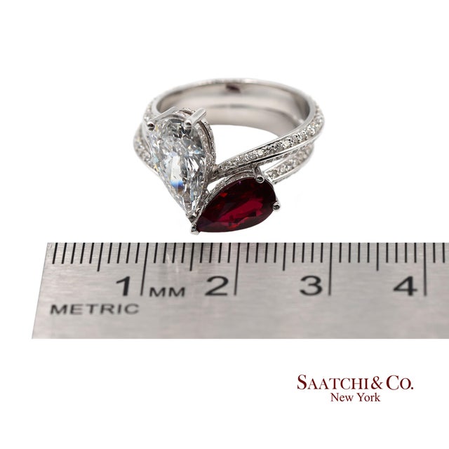 18k(750) Solid White Gold Natural Diamond and Ruby Toi Et Moi Ring, Size 6.5 For Sale - Image 11 of 15