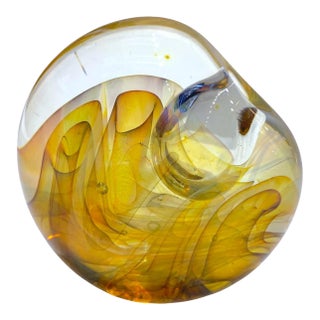 Sylvia Vigiletti (1933-2020) Studio Glass Paperweight, Corning Museum of Glass, Detroit Institute of Art For Sale