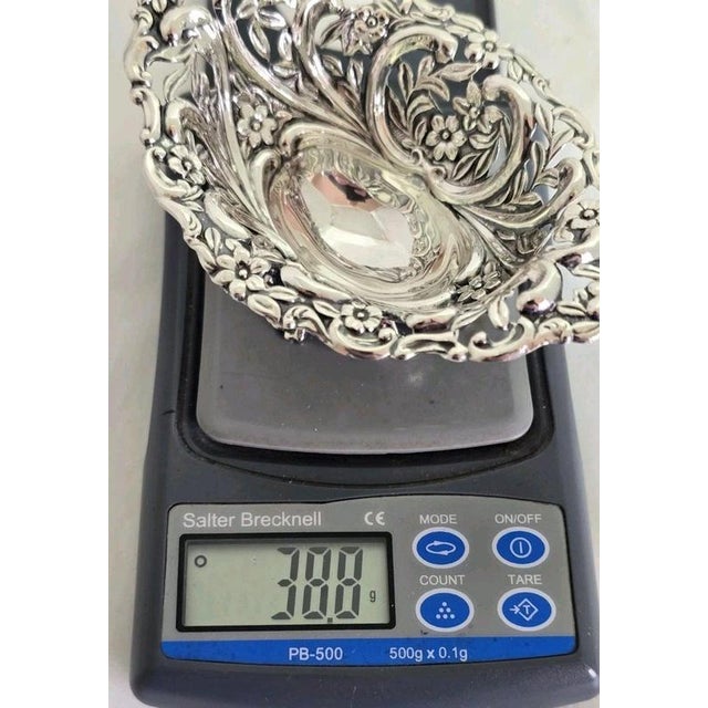 Antique Victorian Sterling Silver Repoussé Trinket Dish from Henry Matthews, 1894 For Sale - Image 11 of 13