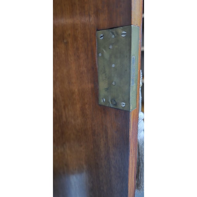 French Serpentine Side Cabinet, 1880s For Sale - Image 12 of 17