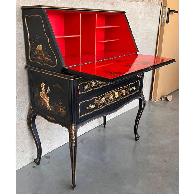 Wood Chippendale Style Slant Top Desk in Black Lacquered Wood, circa 1900 For Sale - Image 7 of 18