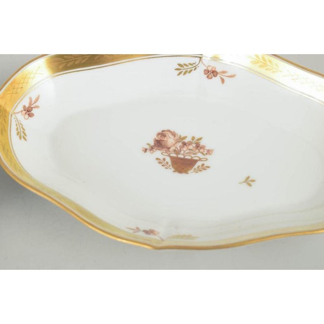 Porcelain Golden Basket Cake Dishes from Royal Copenhagen, 1980s, Set of 2 For Sale - Image 3 of 5