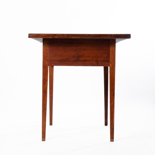 Early 20th Century Tapered Leg Breadboard Top New England Tavern Table For Sale - Image 9 of 10