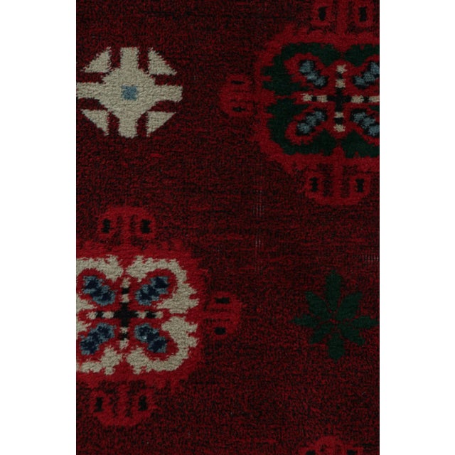 1960s 1960s Vintage Zeki Müren Rug in Red With Geometric Patterns For Sale - Image 5 of 7