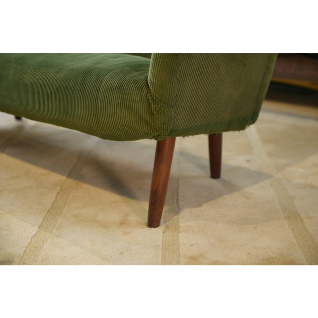 1960s Vintage Green Velvet Sofa, 1960s For Sale - Image 5 of 15