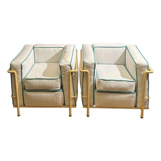 LC2 Lounge Chairs by Le Corbusier for Cassina, 1980s, Set of 2 For Sale