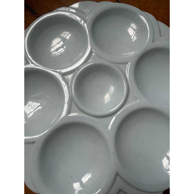 De Sarreguemines 1910s French Art Deco Sareggemines Oyster Plate in Pale Blue, 6 Available For Sale - Image 4 of 8