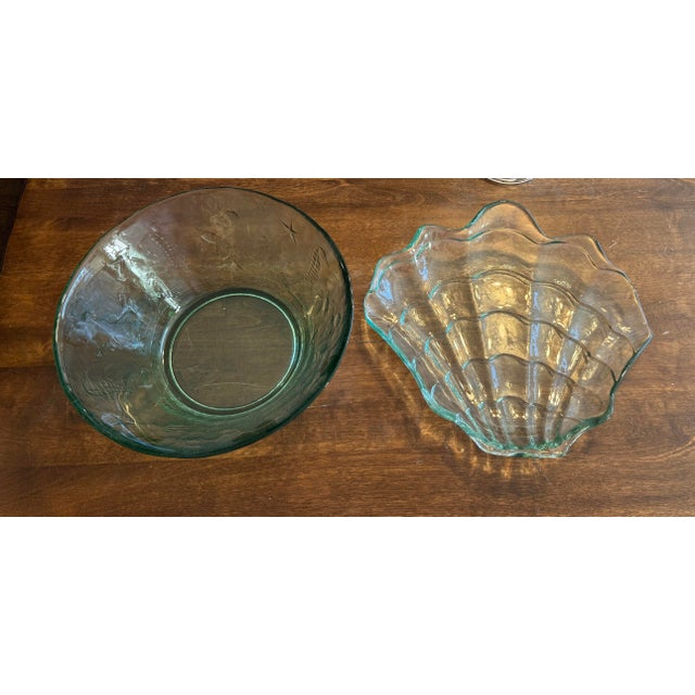 Late 20th Century Late 20th Century Coastal Seashell Bowl With Shell Serving Tray For Sale - Image 5 of 12
