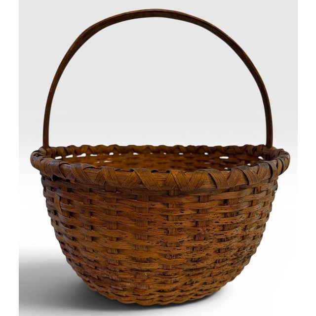 American Large Antique American Split Hickory Gathering Basket With Bentwood Handle For Sale - Image 3 of 6