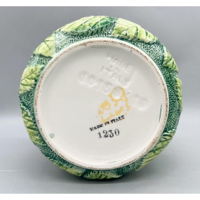 Rose Pair of Italian Rose Relief Ceramic Cachepots – Majolica Style / English Country / Cottagecore For Sale - Image 8 of 10