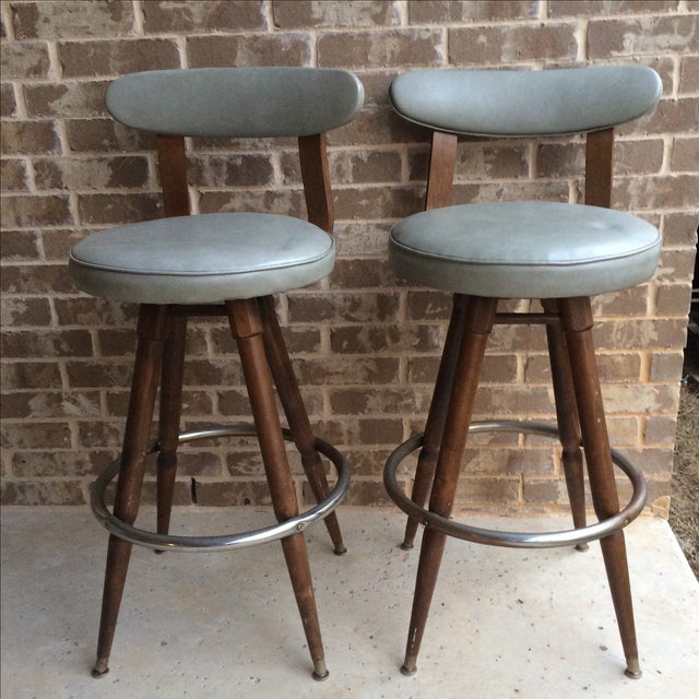 Vintage Mid-Century Bar Stools - A Pair | Chairish (640 x 640 Pixel)