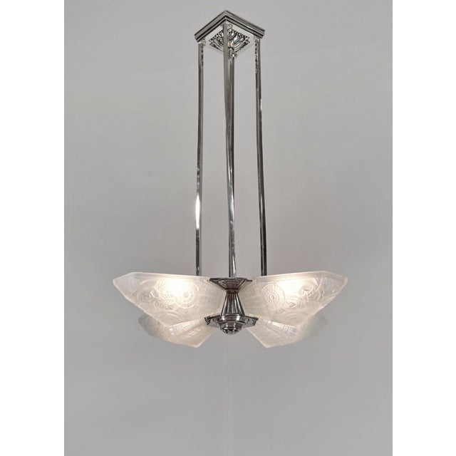 Metal French Art Deco Chandelier by Francis Hubens & Degue - 1925 1935 France For Sale - Image 7 of 18
