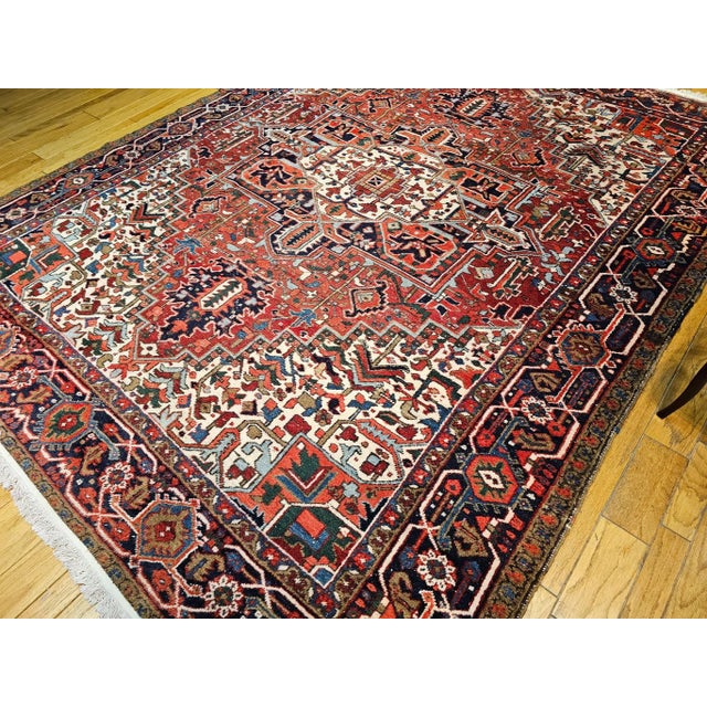 Vintage Room Size Persian Heriz, Handwoven Geometric Medallion Pattern, Red & Navy, 9’ X 11’ For Sale In Chicago - Image 6 of 12