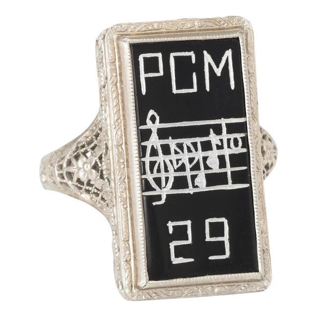 Antique Deco Music Sheet Ring Vintage 14 Karat White Gold Onyx size 4.5 For Sale