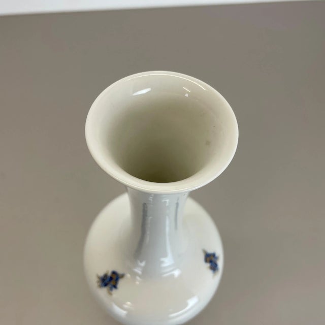 Porcelain Vase from Heinrich Ceramics, Germany, 1970s For Sale - Image 12 of 18