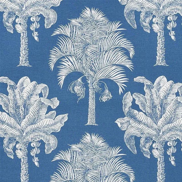 Sample - Schumacher Grand Palms Fabric in Blue For Sale
