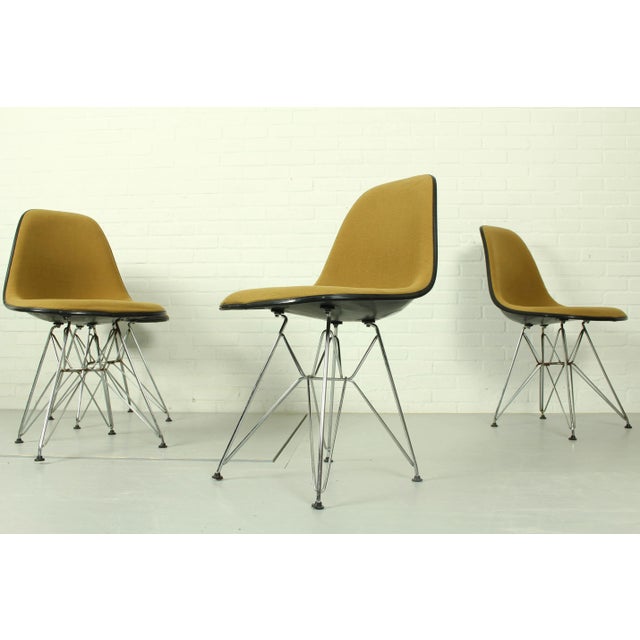 Yellow DSR Dining Chairs by Charles & Ray Eames for Herman Miller, 1960s, Set of 4 For Sale - Image 9 of 13