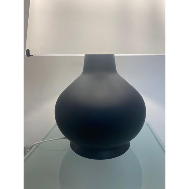 Murano Style White and Black Glass Table Lamp by Simoeng For Sale - Image 6 of 9