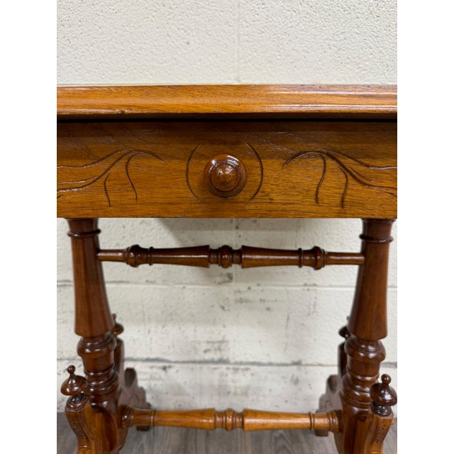 Early 20th Century Antique Victorian Eastlake Aesthetic Movement Walnut Side Table Parlor Table For Sale - Image 5 of 10