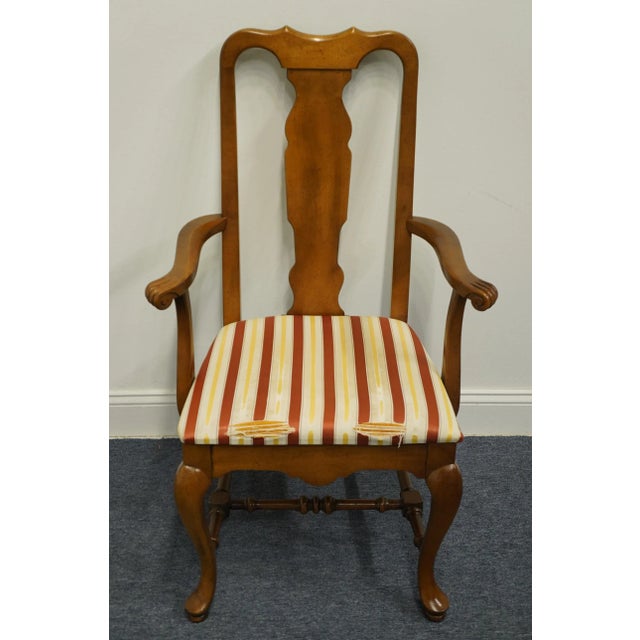 Traditional Broyhill Furniture Solid Cherry Traditional Style Dining Arm Chair 7885-81 For Sale - Image 3 of 12