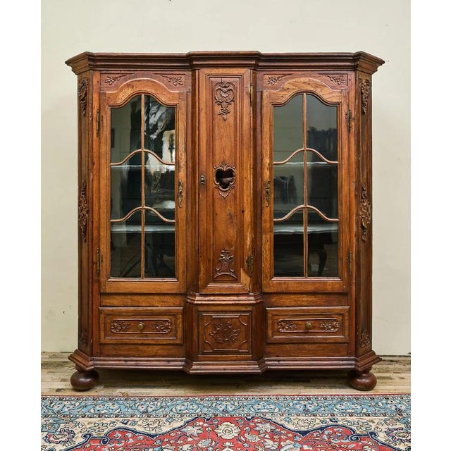 19th Century Carved Liège Oak Bookcase For Sale - Image 4 of 12
