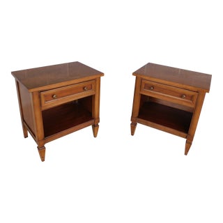 Thomasville Hollywood Regency Style Nightstands - a Pair For Sale
