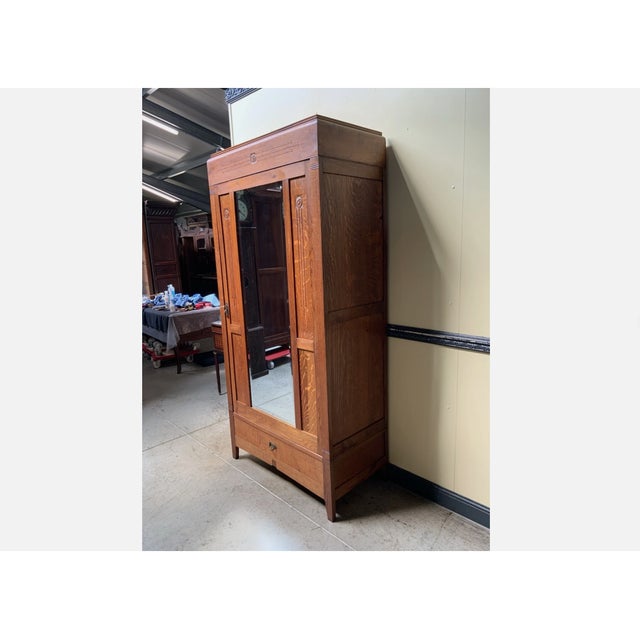 1910s Antique Art Nouveau Linen Wardrobe, 1910 For Sale - Image 5 of 8