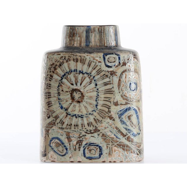 Baca Sunflower Pillow Vase by Nils Thorsson for Royal Copenhagen, 1970s For Sale - Image 3 of 5