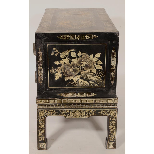 Chinese Black Lacquer and Gilt Decorated Trunk on Stand For Sale - Image 4 of 10