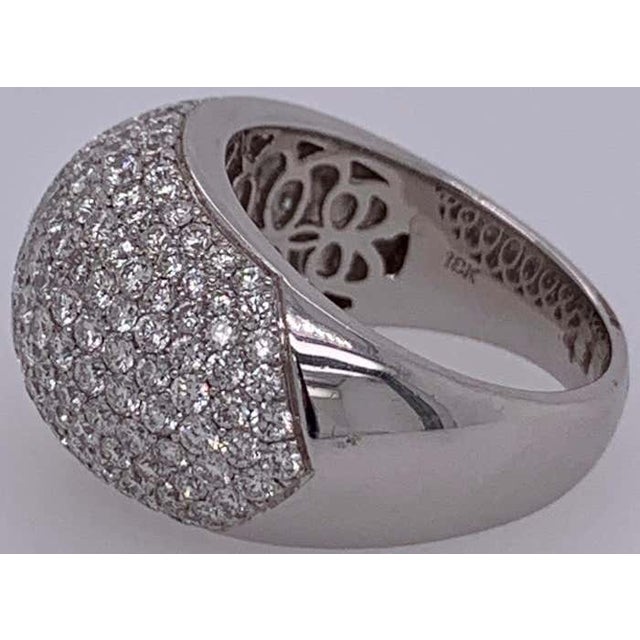 Metal Unisex White Gold 18 Karat 10 Carat Diamond Cluster Ring 10.7 Grams For Sale - Image 7 of 12